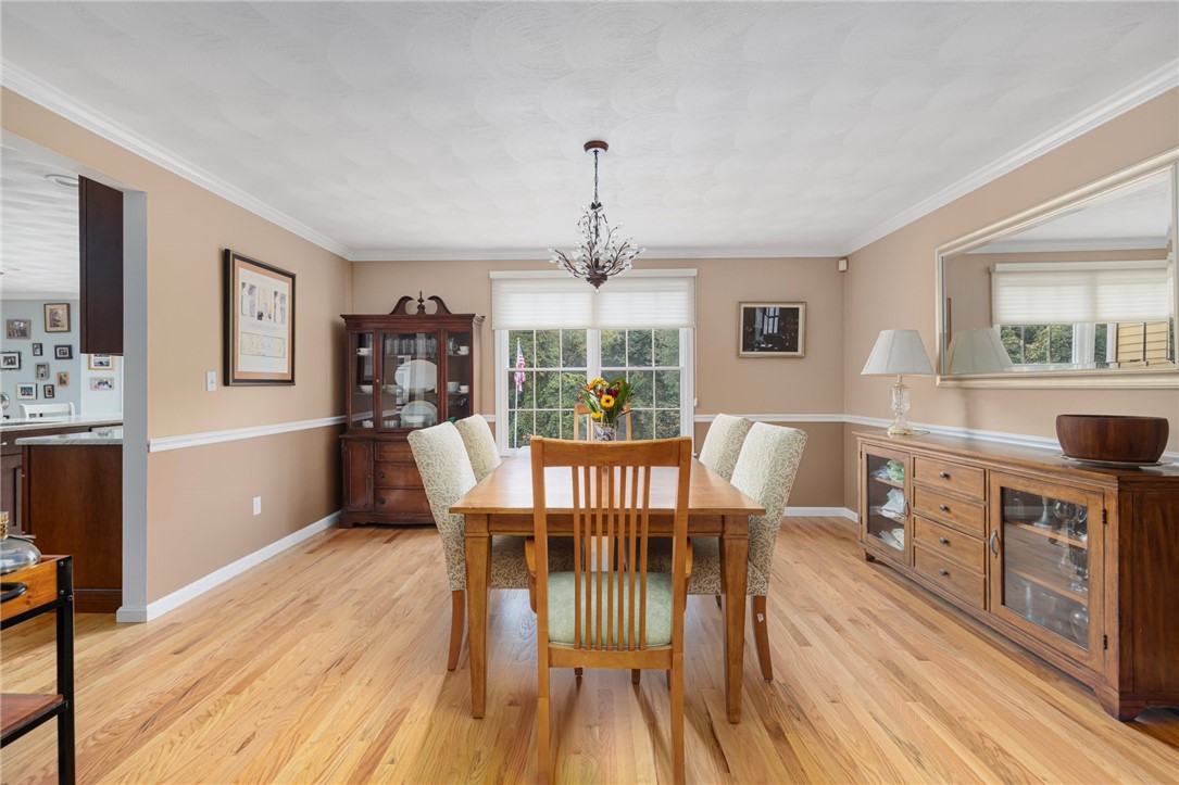 109 Crest Field Lane