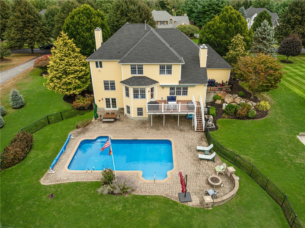 109 Crest Field Lane