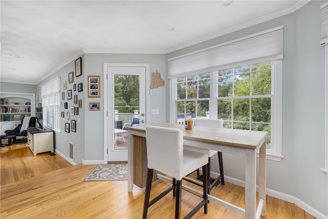109 Crest Field Lane