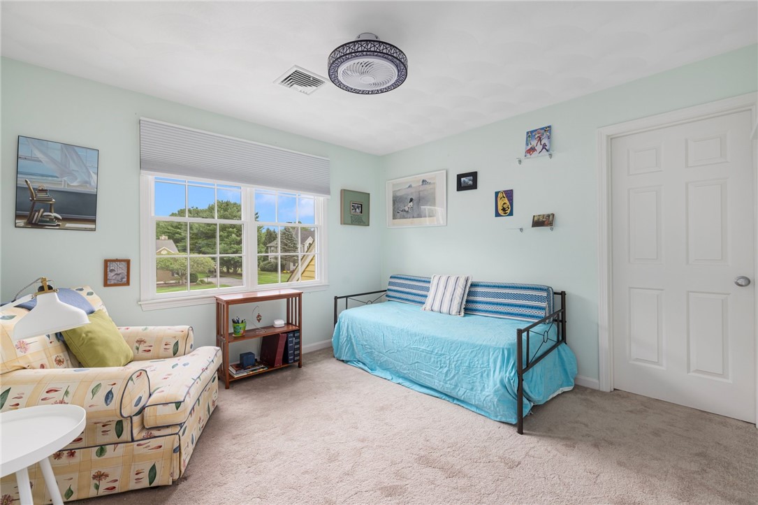 109 Crest Field Lane
