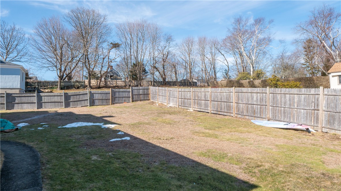 118 Ruggles Avenue 201