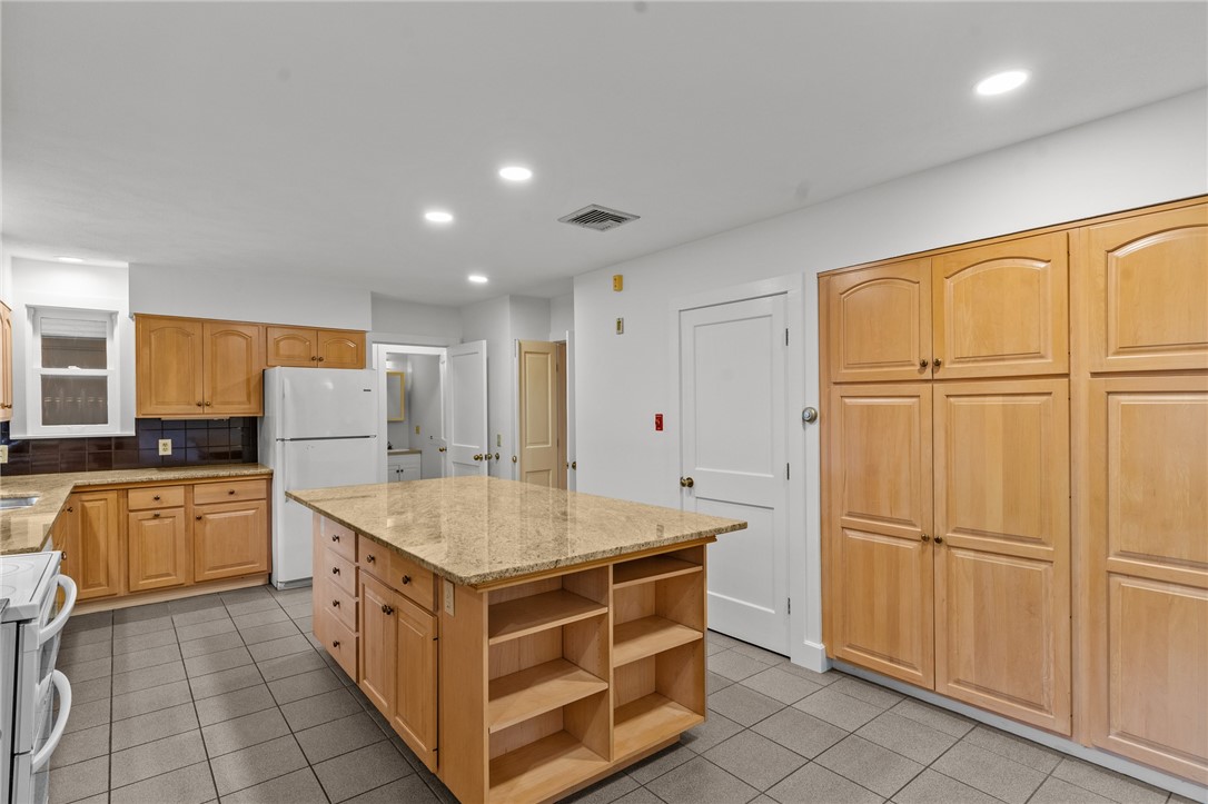 44 Hopkins Avenue