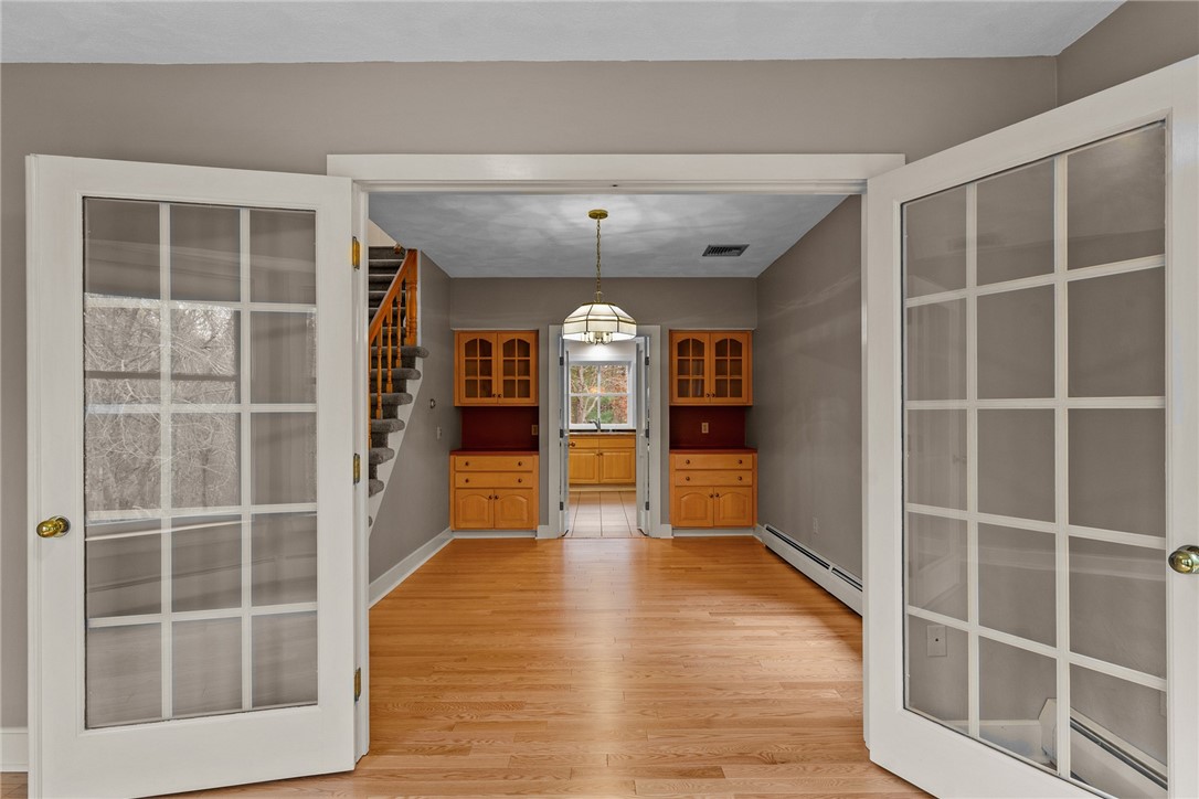 44 Hopkins Avenue