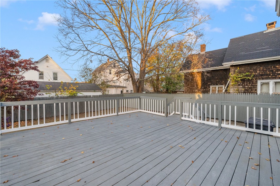 39 Maple Avenue