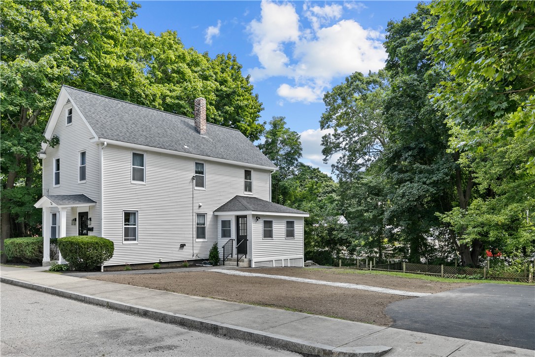 12 Beach Street