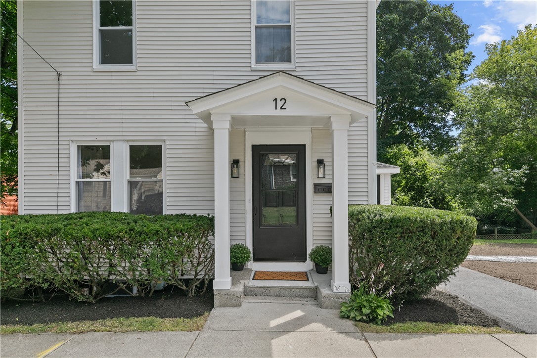 12 Beach Street