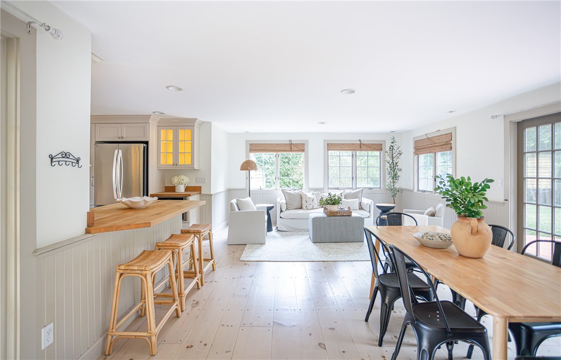 175 Windward Walk