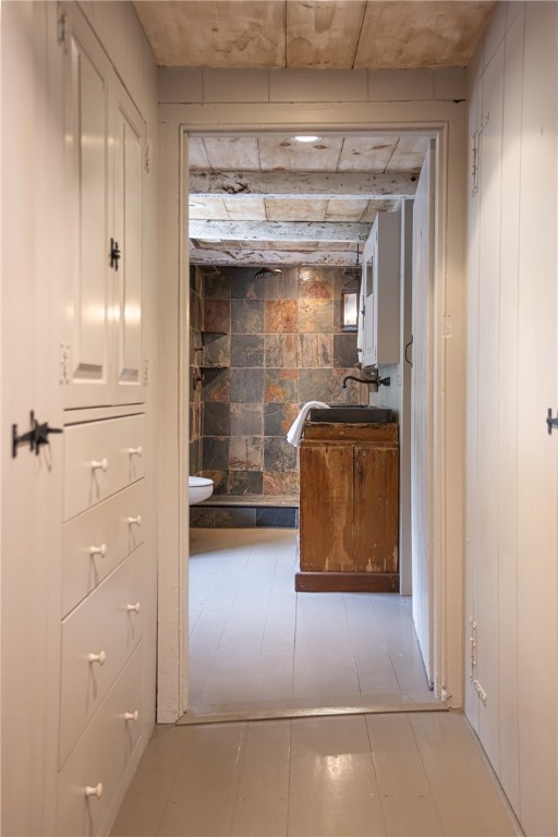 175 Windward Walk