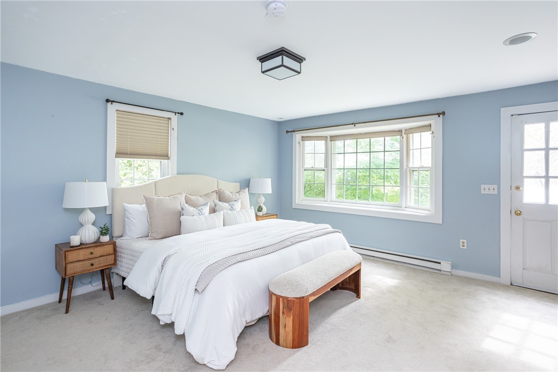 175 Windward Walk