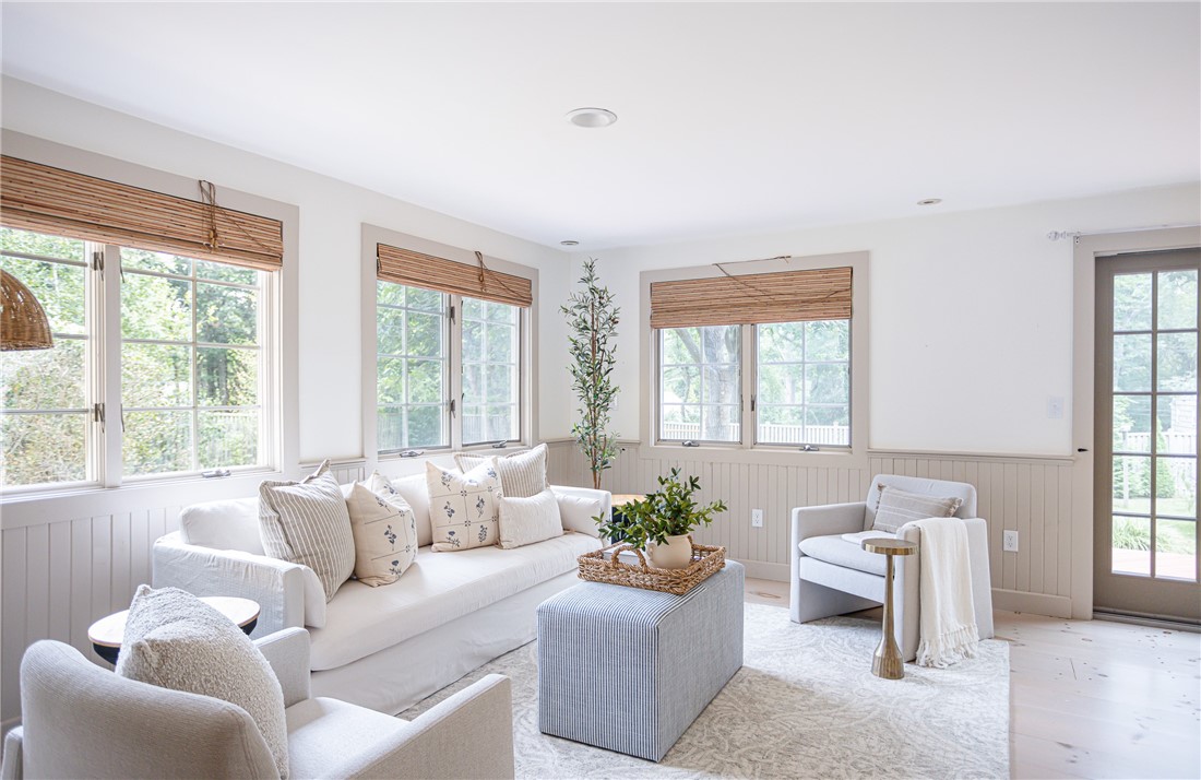 175 Windward Walk