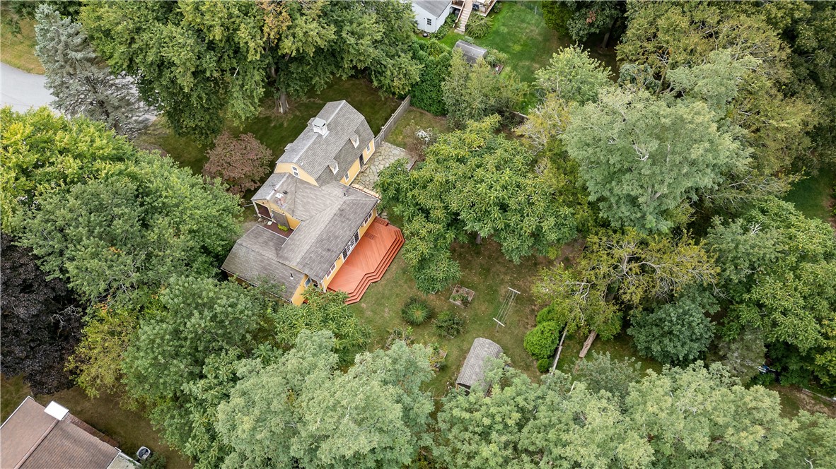 175 Windward Walk