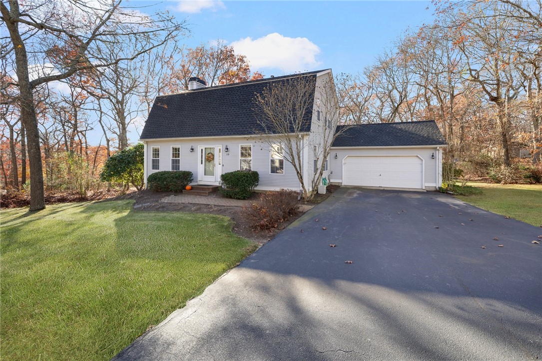 19 Ridge Crest Lane