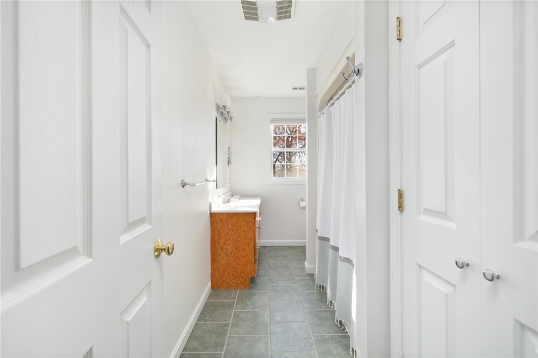 19 Ridge Crest Lane