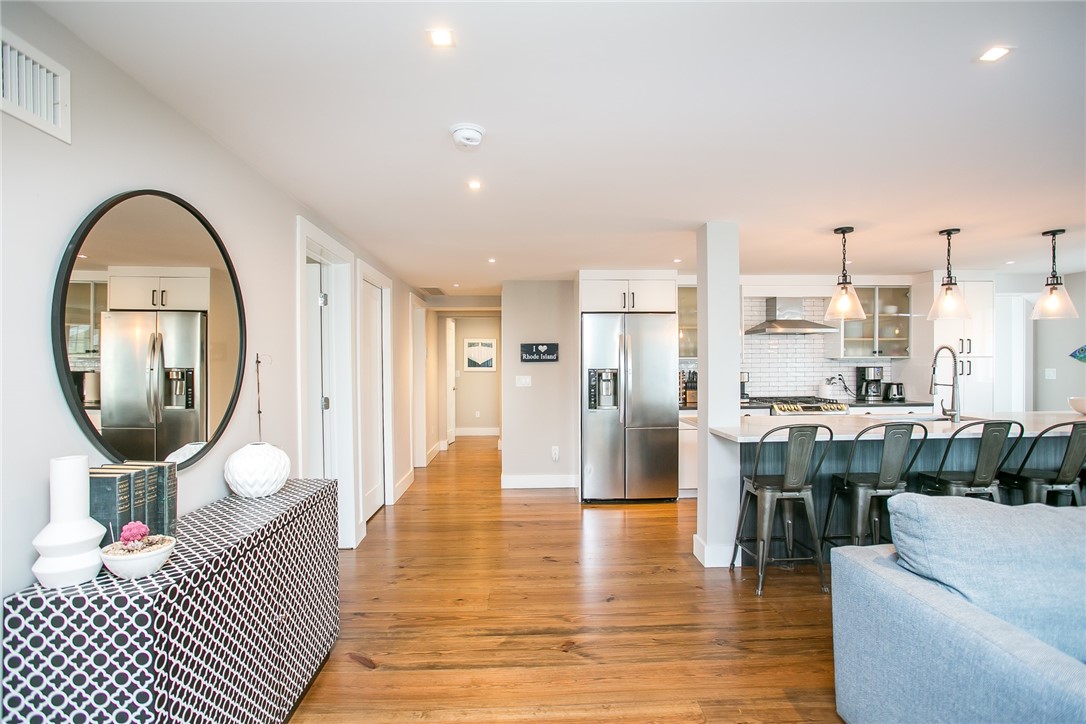 25 Dearborn Street 2