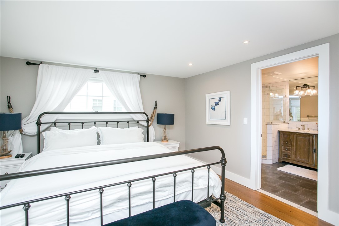 25 Dearborn Street 2