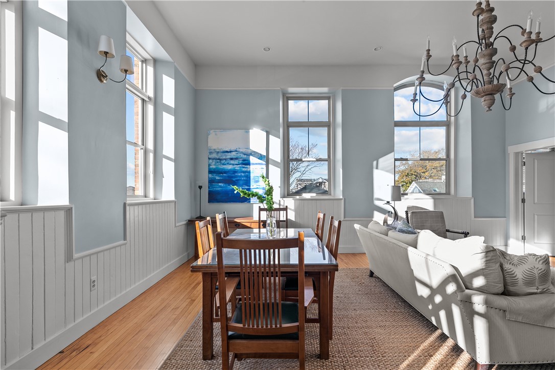 426 Spring Street 203