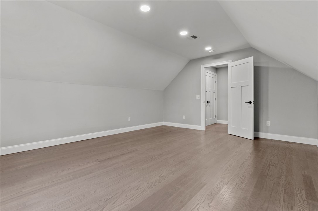 9 Mount Avenue