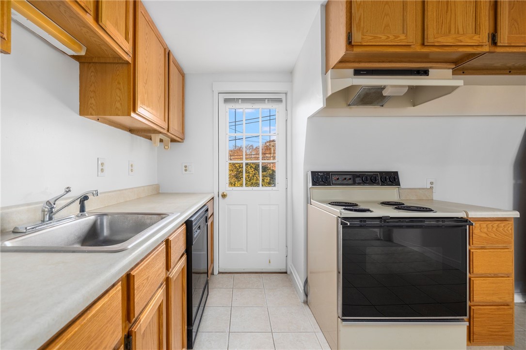 54 Coggeshall Avenue 2
