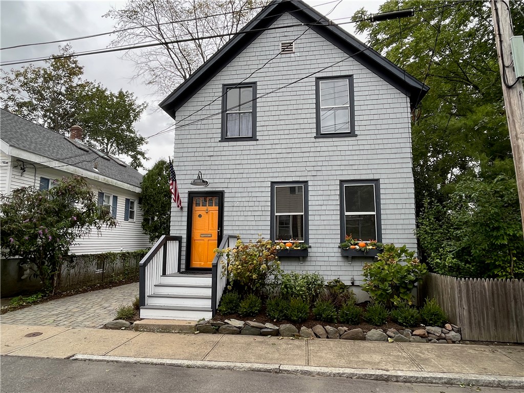 12 Lasalle Place