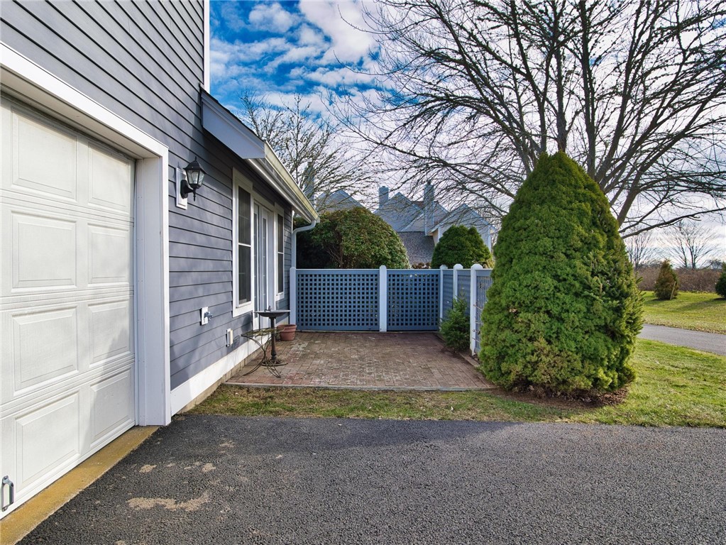518 Corey Lane