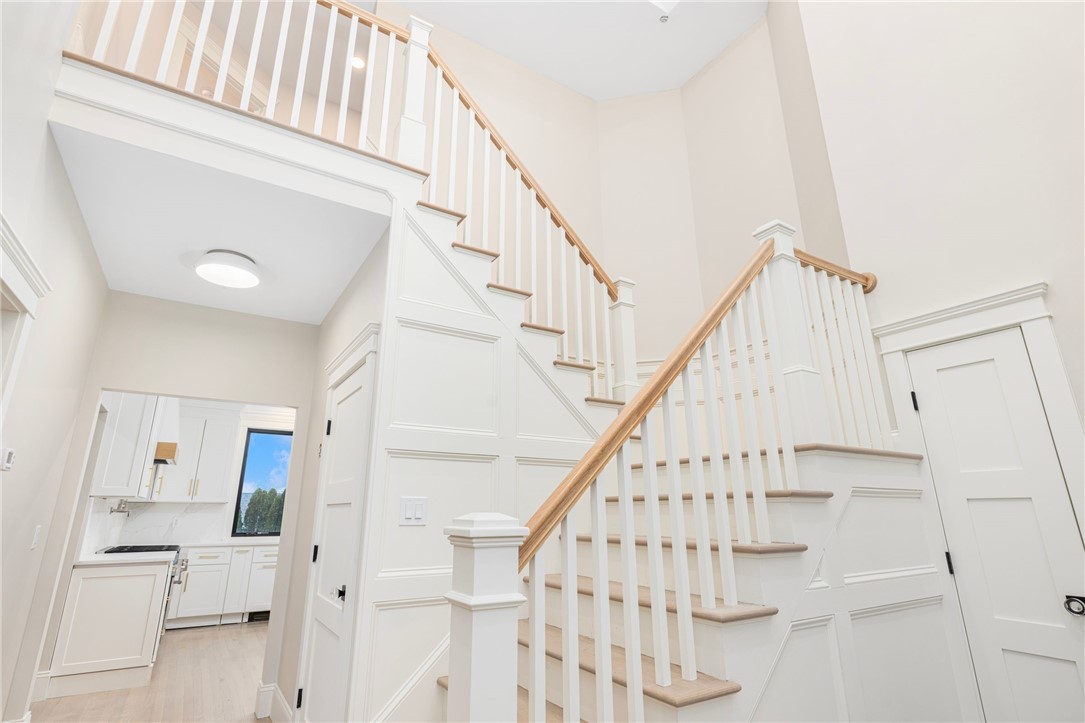 121 Cromwell Drive