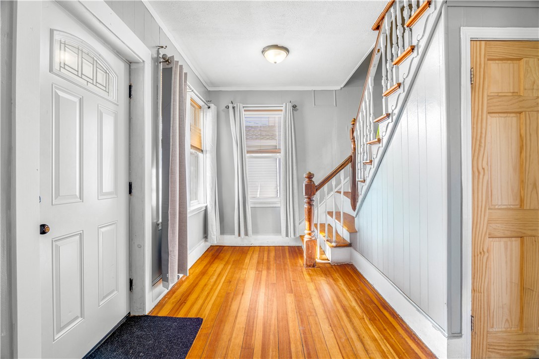 49 Villa Avenue