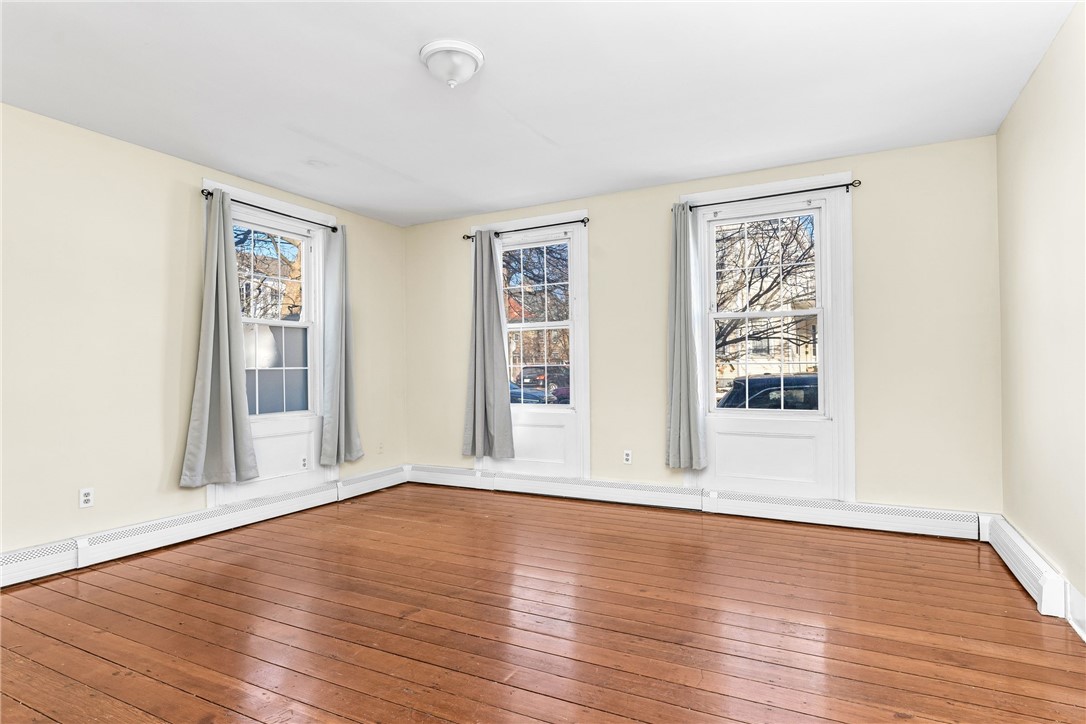 82 Hope Street