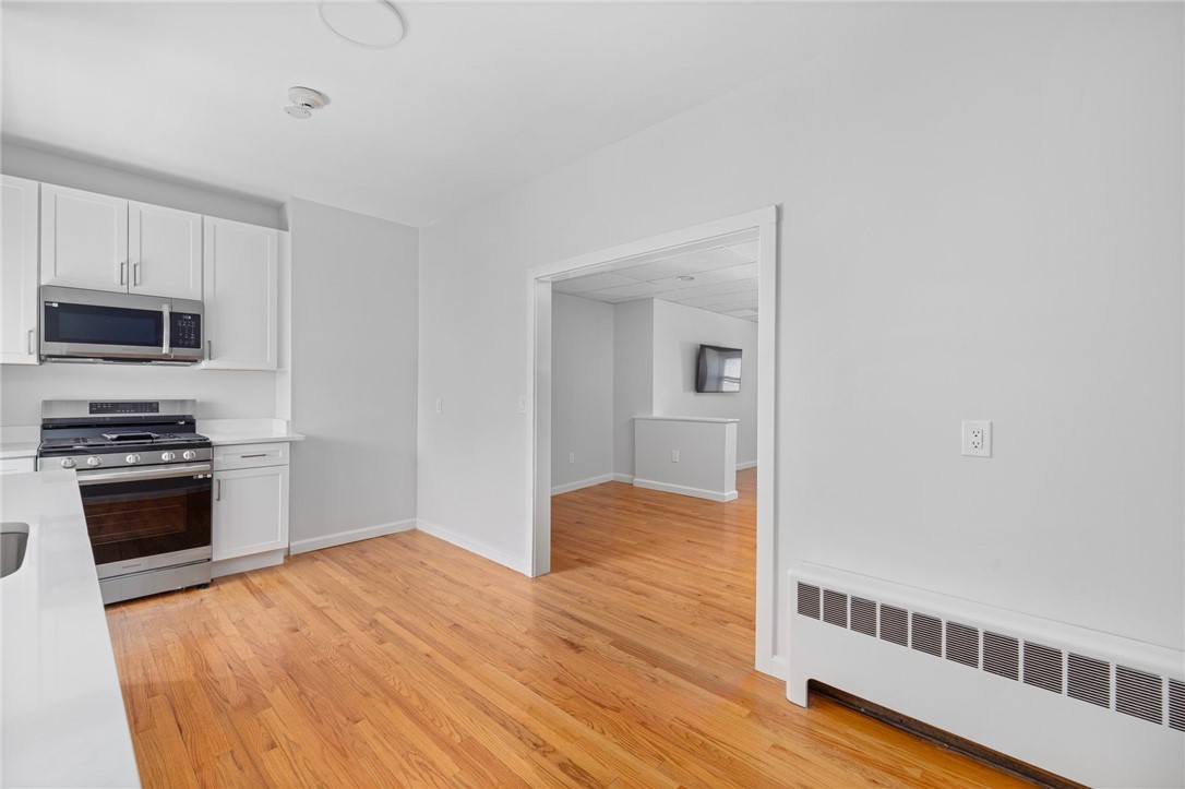 462 Thames Street 3