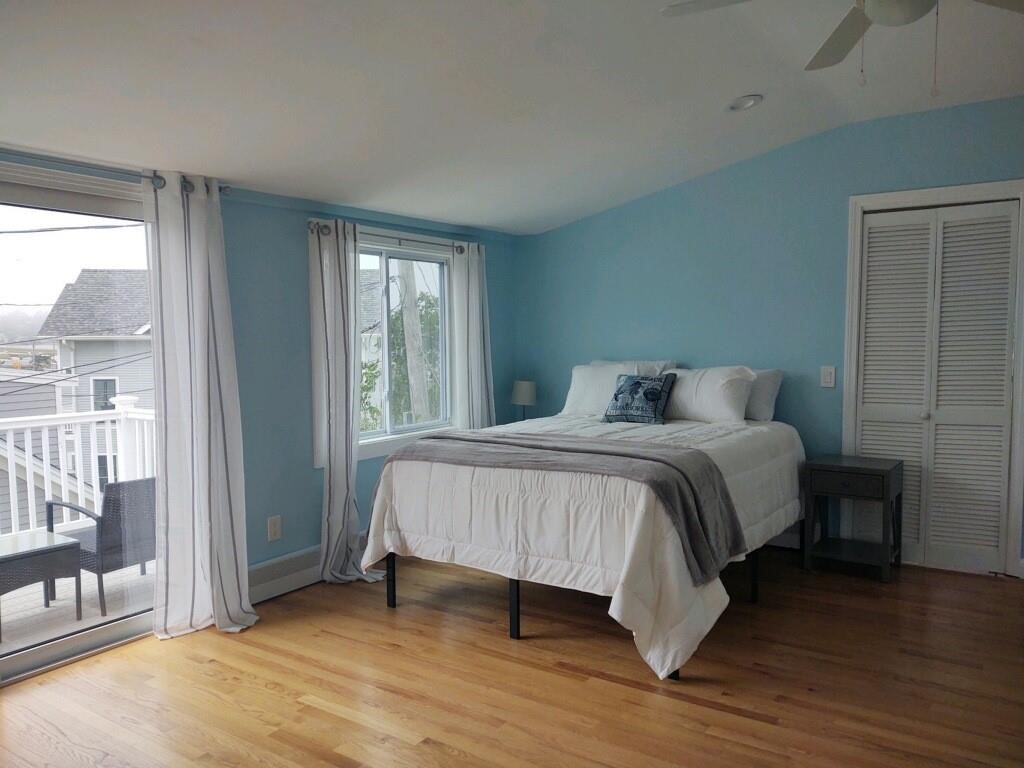 17 Crescent Street