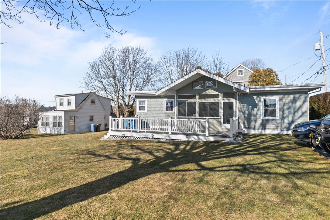 30 Warren Avenue