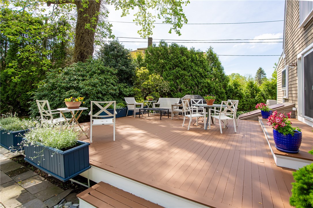 162 Rhode Island Avenue