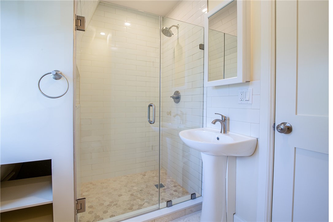 162 Rhode Island Avenue