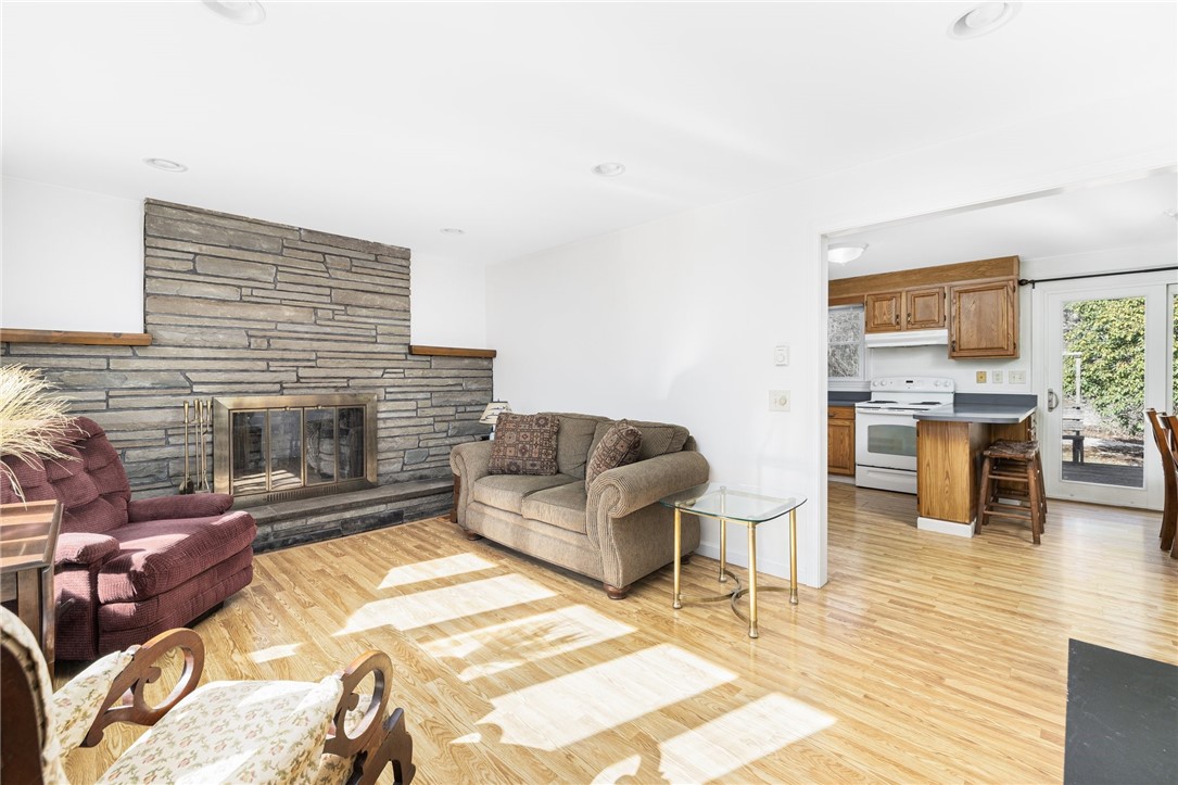 212 Woodville Road