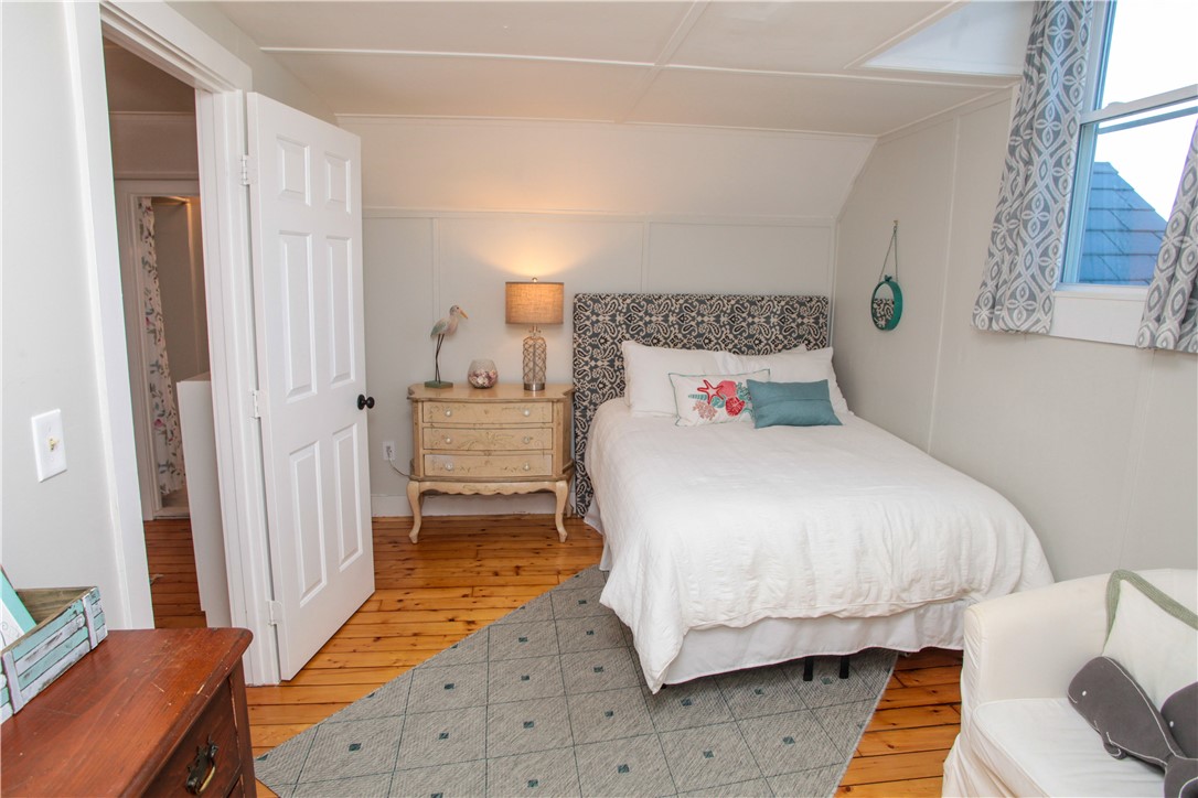 21 Bedlow Avenue
