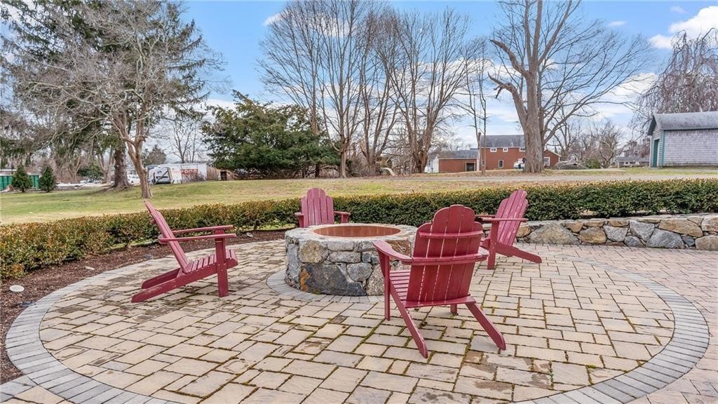 567 Bristol Ferry Road 1