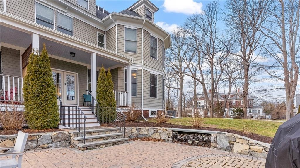 567 Bristol Ferry Road 1