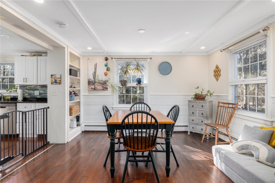 127 LITTLE REST Road
