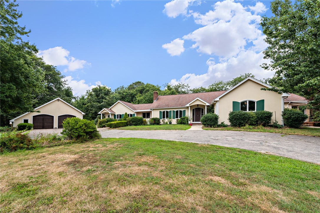 501 Matunuck School House Road