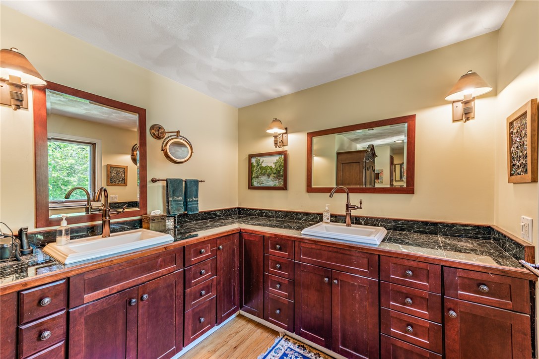 501 Matunuck School House Road
