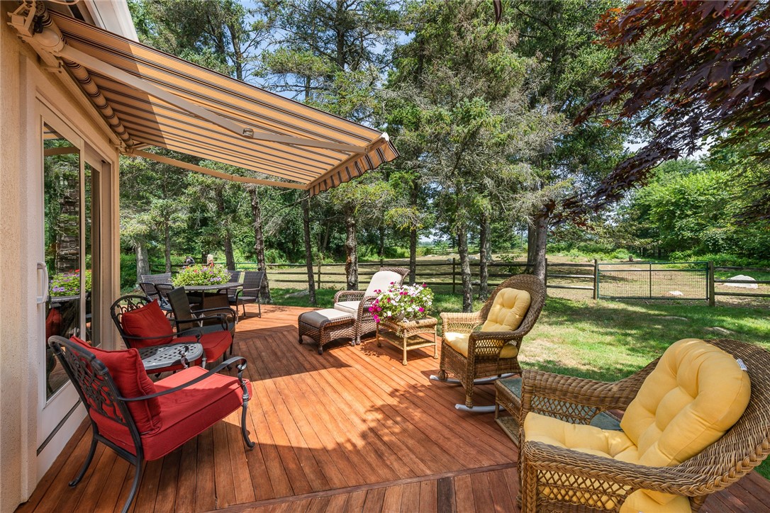 501 Matunuck School House Road