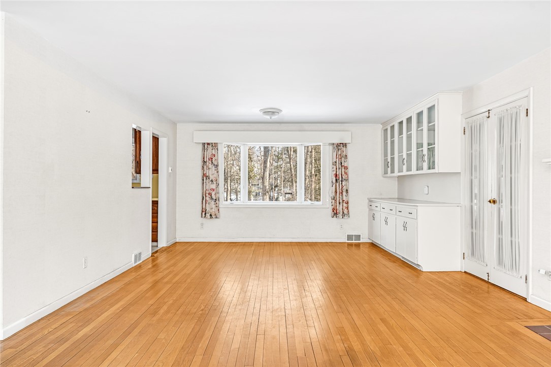 57 Stonehenge Road