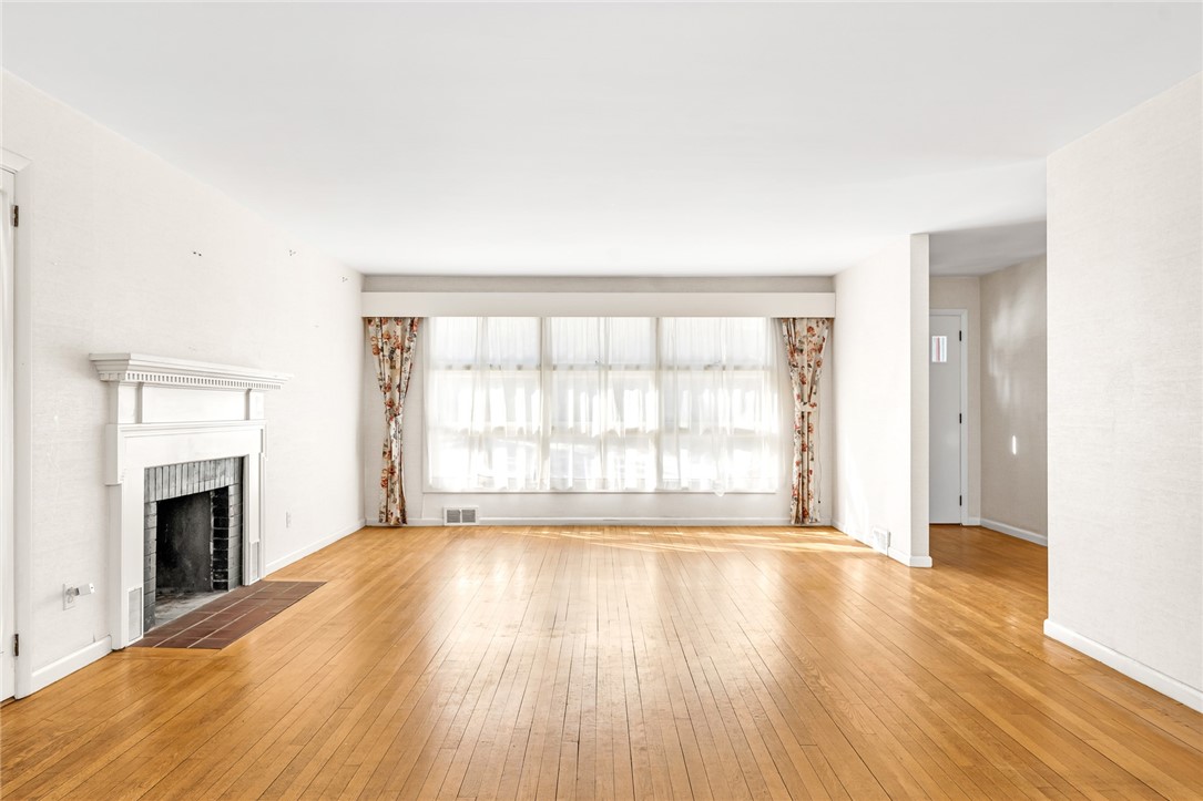 57 Stonehenge Road