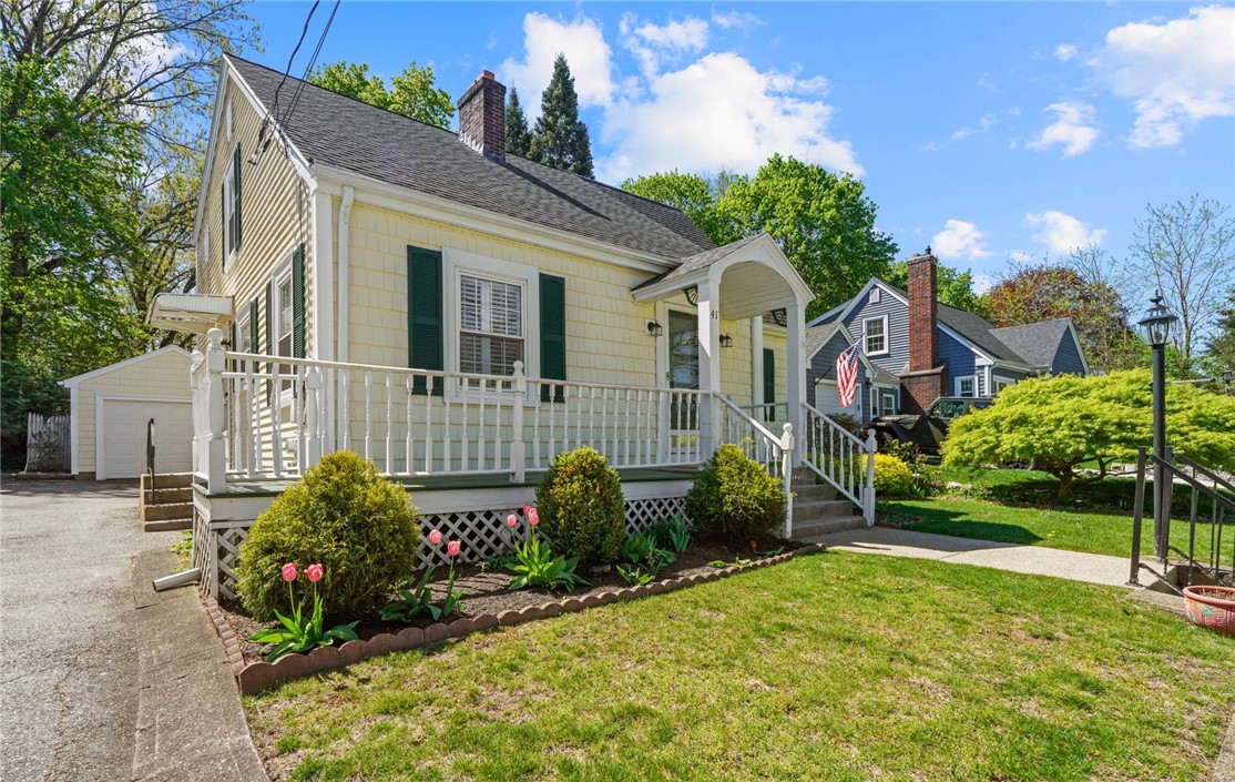 41 River Road