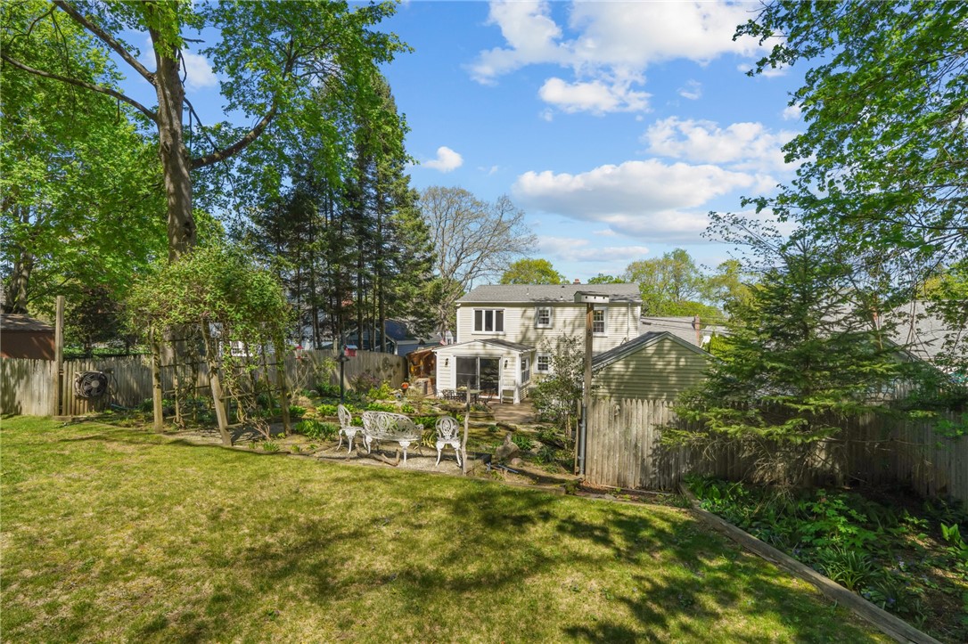 41 River Road