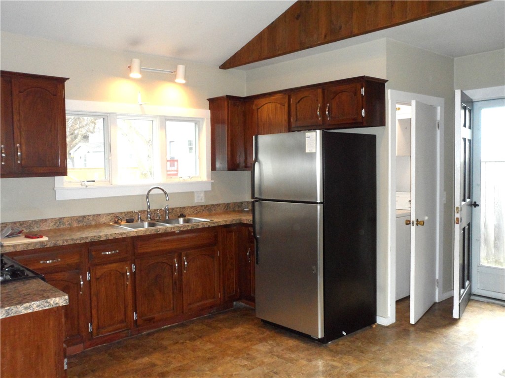 69 Kingston Avenue