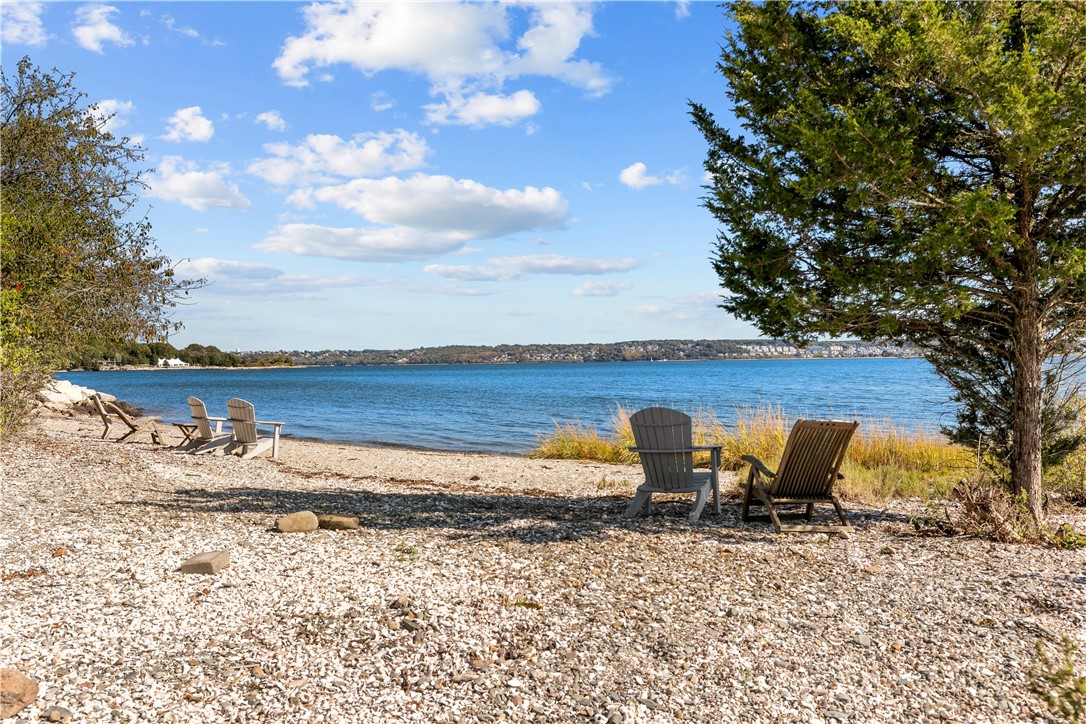 16 Seal Island Road 16