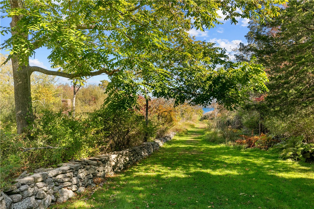 16 Seal Island Road 16