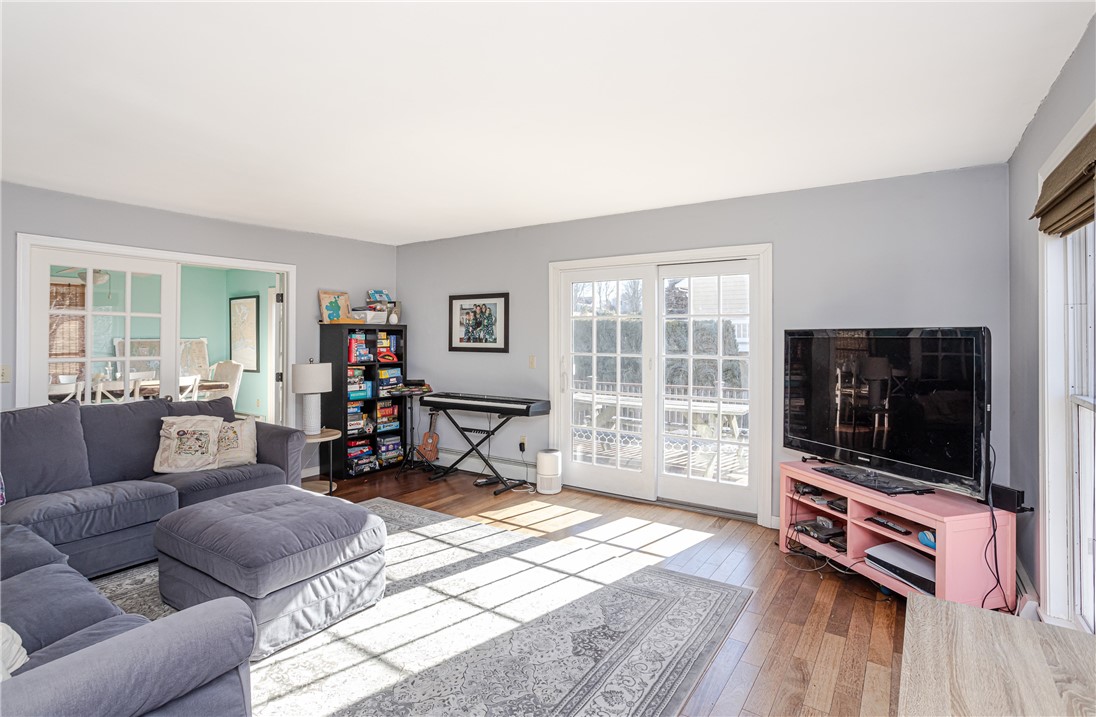 14 J H Dwyer Drive