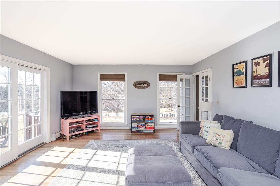 14 J H Dwyer Drive