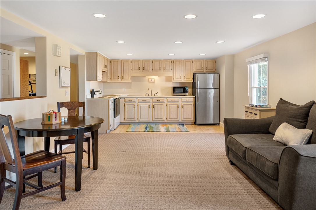 130 Gideon Lawton Lane